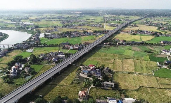 土建工程已全部完工，宁韶高速计划年底建成通车