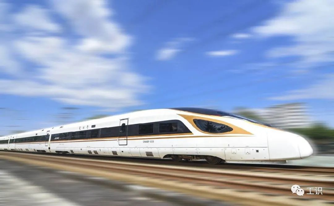 高铁十年，对中国意味着什么？