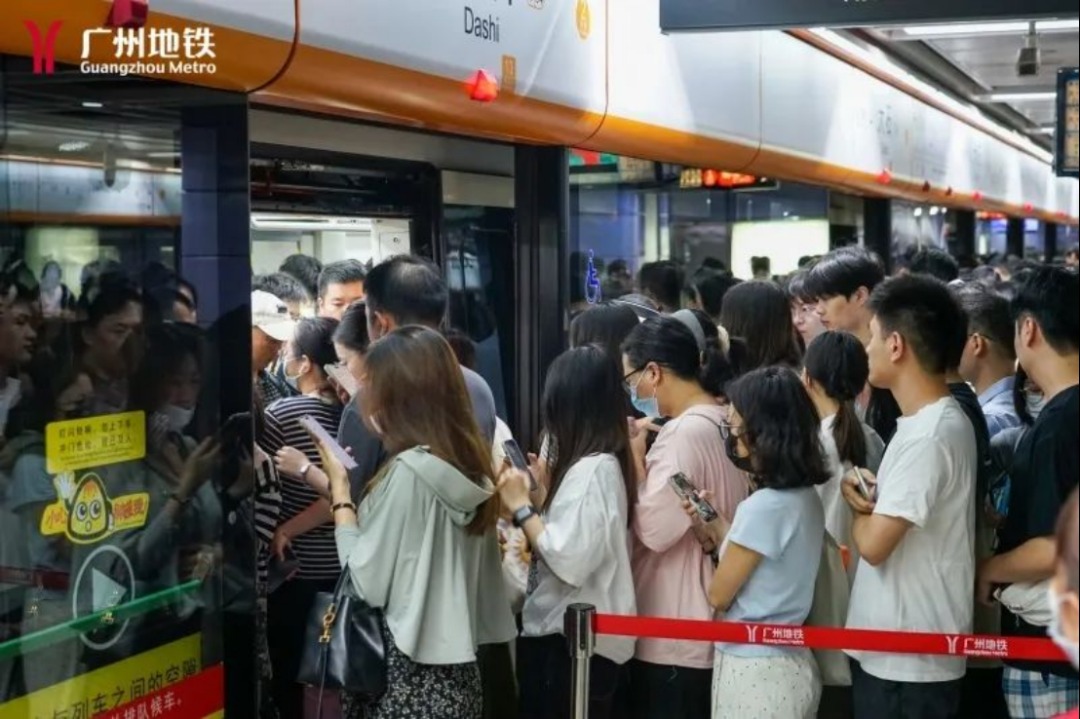 广深佛地铁2024年度成绩单出炉：广州营收230亿领跑，深圳亏损，佛山自救